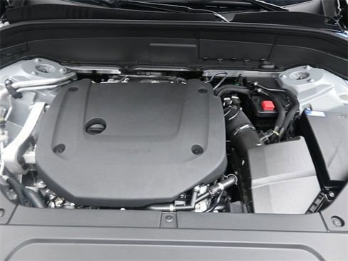 Used 2026 Volvo XC90 B6 Plus w/ Protection Package Premier image 25