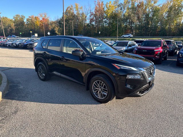 Used 2021 Nissan Rogue S AWD/4WD image 12