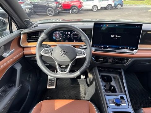 Used 2026 Volkswagen Tiguan SEL R-Line AWD/4WD image 26