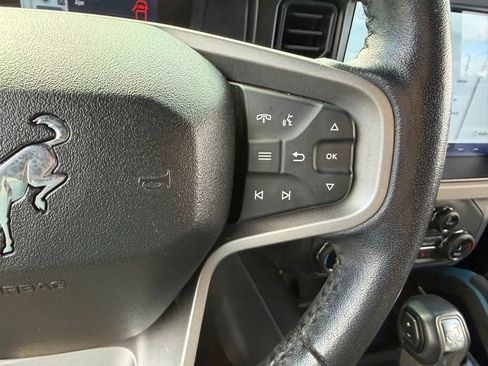 Used 2022 Ford Bronco Wildtrak image 28