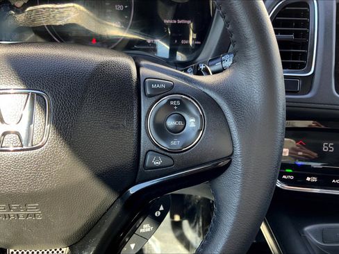 Used 2019 Honda HR-V EX-L image 24