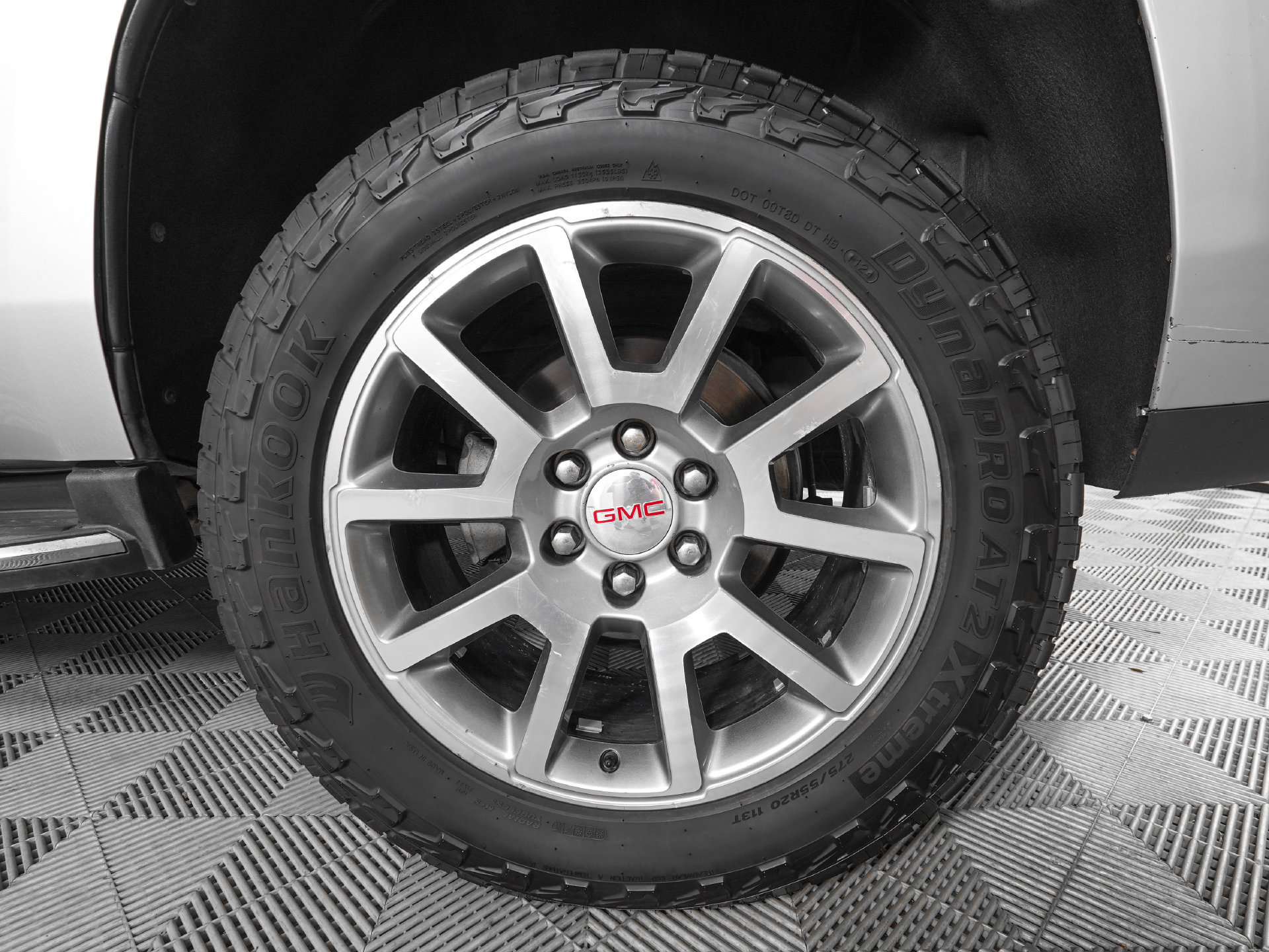 Used 2018 GMC Yukon Denali AWD/4WD image 34