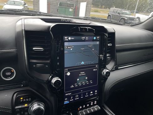 Used 2022 RAM 1500 Limited w/ Body-Colour Bumper Group image 16