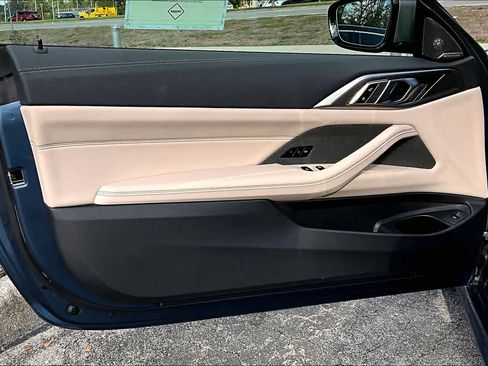 Used 2022 BMW 440i xDrive M440i xDrive w/ Premium Package image 26