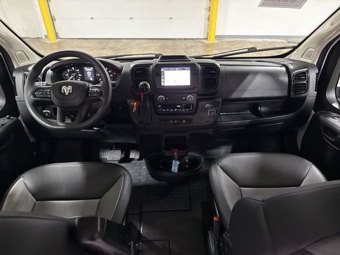 Used 2025 RAM ProMaster 3500 w/ Convenience Group FWD image 10