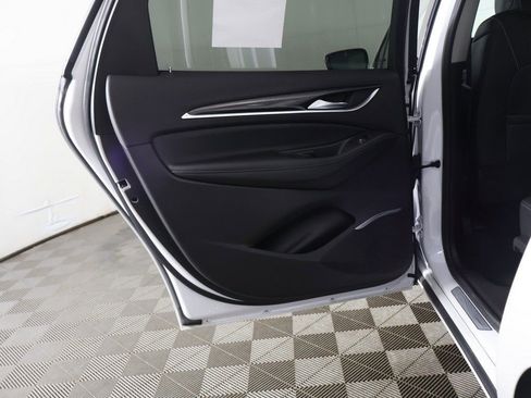 Used 2021 Buick Enclave Avenir w/ Avenir Technology Package AWD/4WD image 29