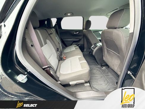 Used 2023 Chevrolet Blazer LT w/ Convenience Package image 25