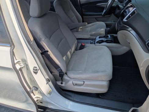 Used 2016 Honda Pilot EX image 21