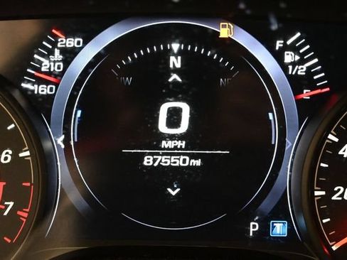 Used 2019 Chevrolet Camaro SS RWD image 13