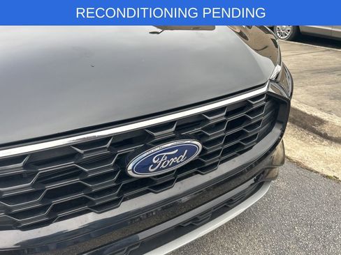 Used 2024 Ford Escape ST-Line w/ Tech Pack #1 image 4