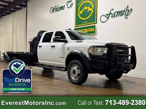 Used 2022 RAM 5500 Tradesman w/ Max Tow Package AWD/4WD image 1
