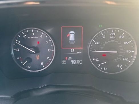 Used 2025 Subaru Outback Premium w/ Popular Package #1A image 13