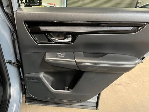 Used 2024 Honda CR-V EX-L image 13