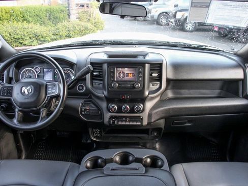 Used 2022 RAM 5500 Tradesman w/ Chrome Appearance Group AWD/4WD image 22