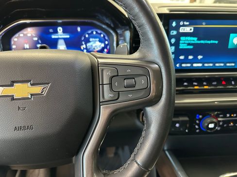Used 2024 Chevrolet Silverado 1500 High Country image 21