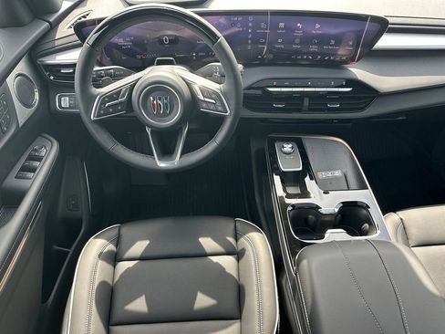 New 2026 Buick Enclave Avenir FWD image 24