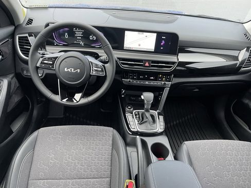 New 2026 Kia Seltos S image 24