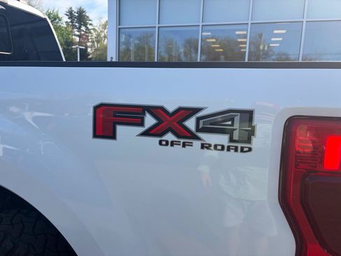 Used 2021 Ford F350 King Ranch w/ King Ranch Ultimate Package AWD/4WD image 16