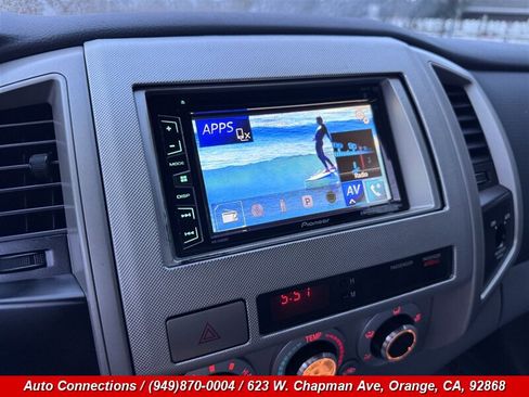 Used 2005 Toyota Tacoma PreRunner image 18