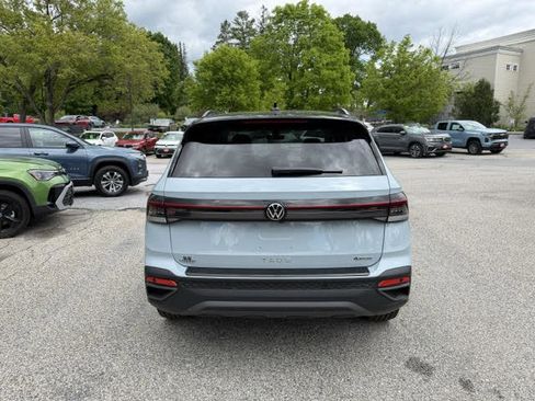 New 2026 Volkswagen Taos SE AWD/4WD image 5