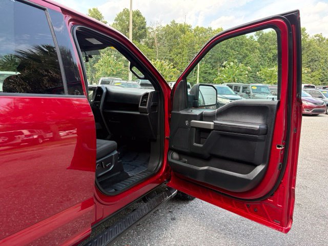 Used 2018 Ford F150 XLT w/ Equipment Group 302A Luxury AWD/4WD image 29