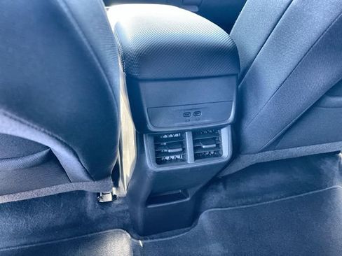 Certified 2025 Chevrolet Equinox LT image 20