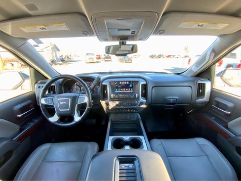 Used 2018 GMC Sierra 1500 SLT w/ SLT Preferred Package image 31