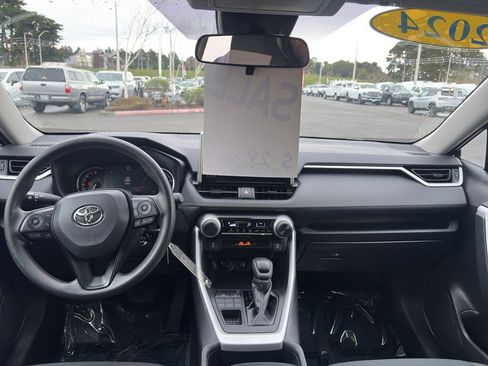 Used 2024 Toyota RAV4 LE image 16