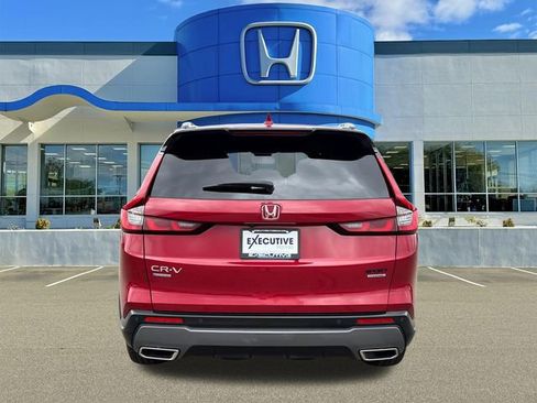 Used 2024 Honda CR-V Sport Touring image 3