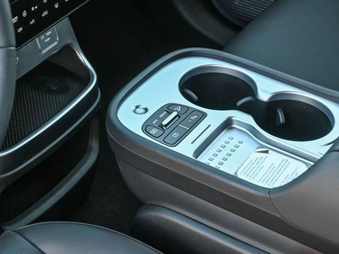 New 2026 Hyundai Ioniq 9 Limited image 24