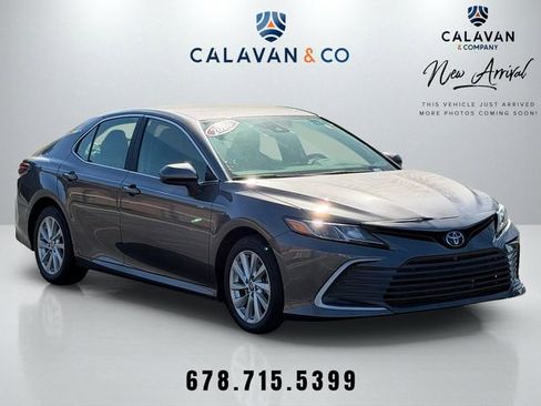Used 2024 Toyota Camry LE image 1