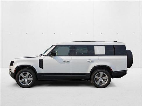 New 2025 Land Rover Defender 130 S image 5