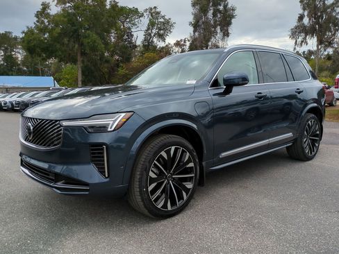 New 2026 Volvo XC90 T8 Ultra image 8