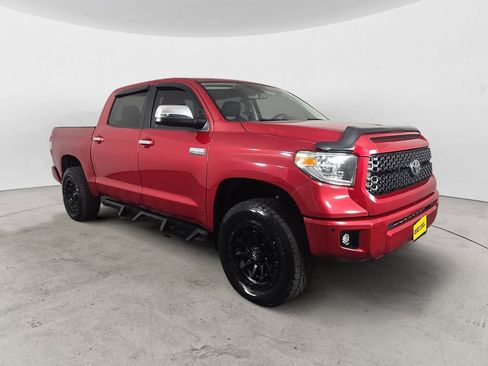 Used 2021 Toyota Tundra Platinum AWD/4WD image 7