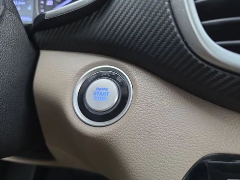 Used 2019 Hyundai Tucson SEL FWD image 34