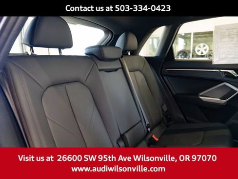 Used 2022 Audi Q3 2.0T Premium w/ Convenience Package AWD/4WD image 30