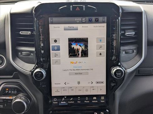 Used 2024 RAM 2500 Big Horn w/ Sport Appearance Package image 13