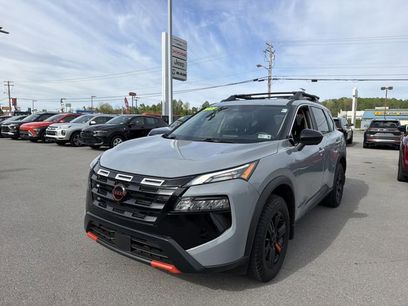 Used 2025 Nissan Rogue SV