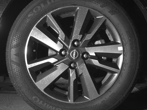 Used 2025 Nissan Versa SV FWD image 13
