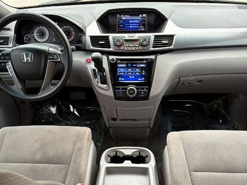 Used 2014 Honda Odyssey EX image 34