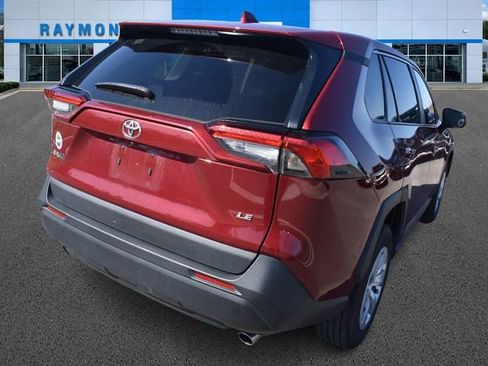 Used 2023 Toyota RAV4 LE image 3