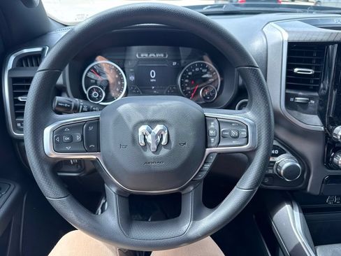 New 2026 RAM 1500 Express AWD/4WD image 10
