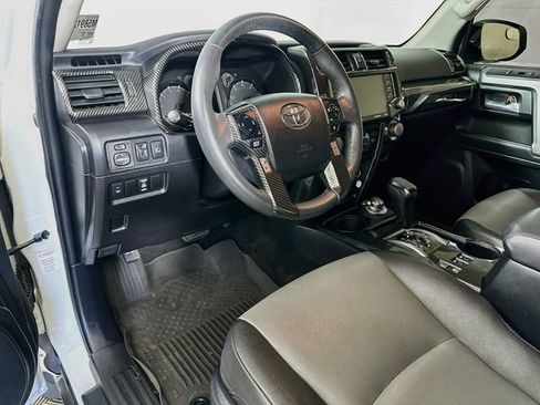 Certified 2021 Toyota 4Runner SR5 Premium w/ Moonroof Package AWD/4WD image 10