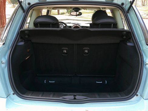 Used 2013 MINI Cooper S image 39