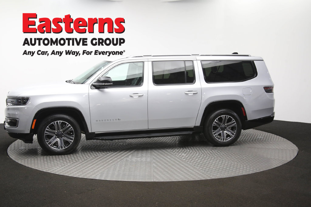 Used 2024 Jeep Wagoneer L Series II w/ Flexible Seating Group AWD/4WD image 66