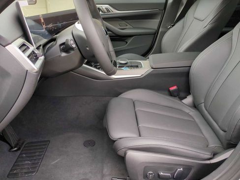 Used 2025 BMW i4 xDrive40i w/ Premium Package image 17