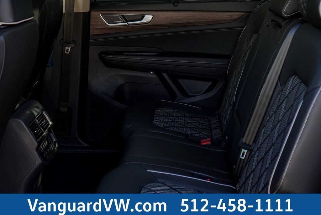 New 2025 Volkswagen Atlas SEL Premium R-Line AWD/4WD image 44
