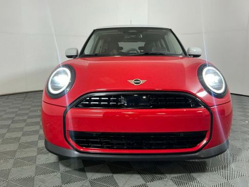 Certified 2025 MINI Cooper 2-Door Hardtop FWD image 5
