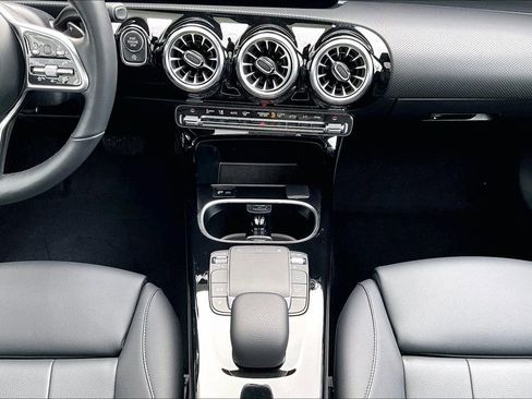 Certified 2023 Mercedes-Benz CLA 250 4MATIC image 24