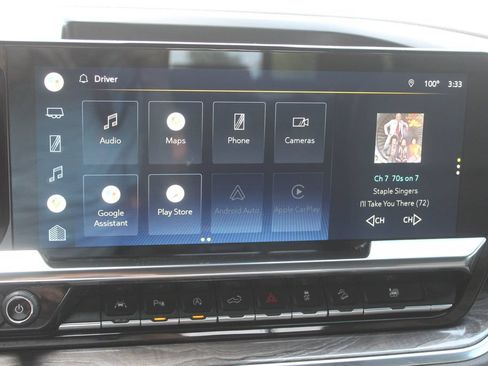 Used 2022 Chevrolet Silverado 1500 LTZ w/ LTZ Convenience Package II AWD/4WD image 24